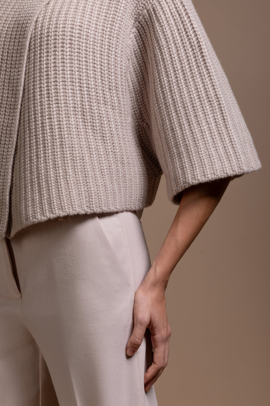 "Firenze" short jacket in full cardigan stich, 3/4 sleeve