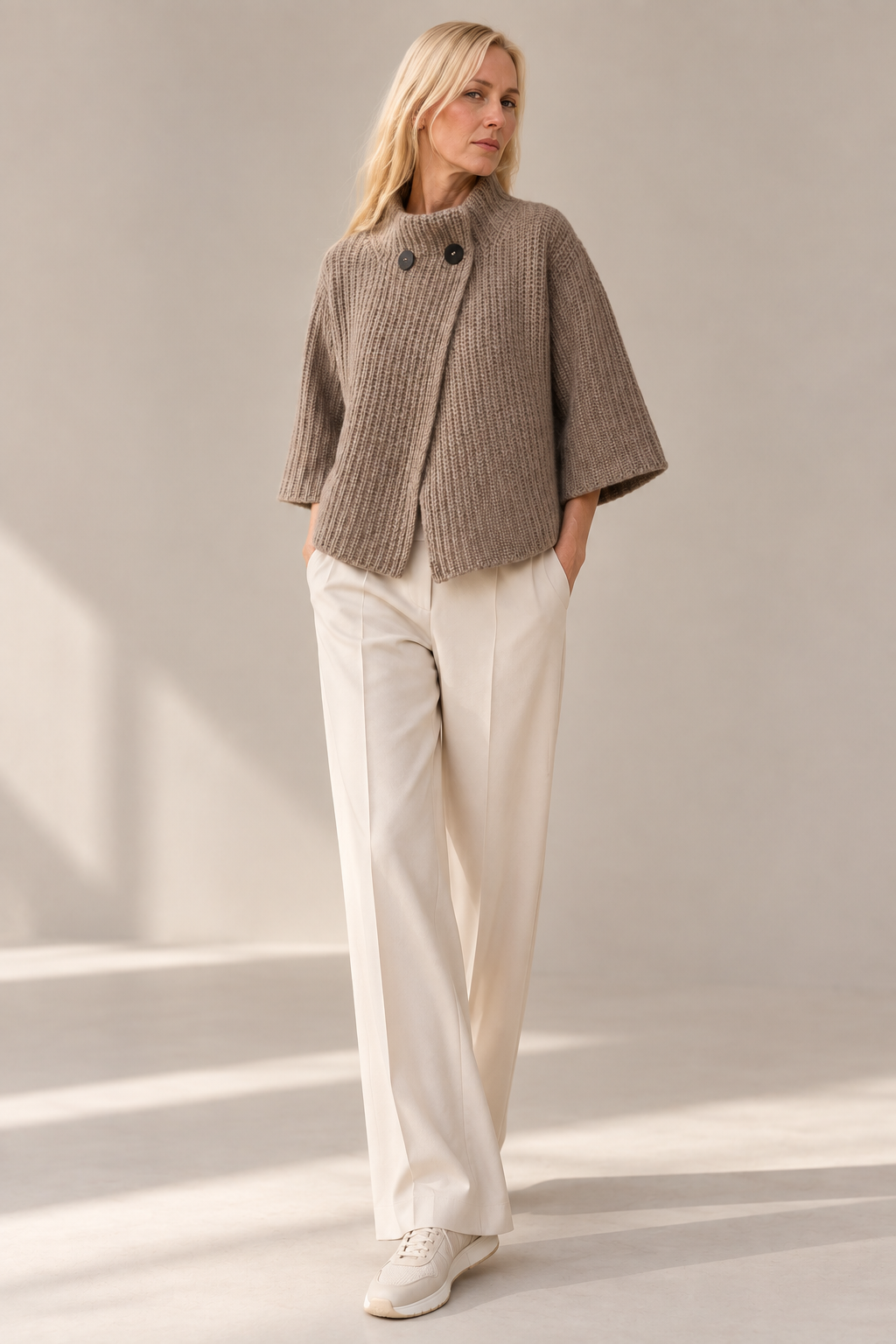 "Firenze" kurze Jacke in Perlfang mit 3/4 Ärmel